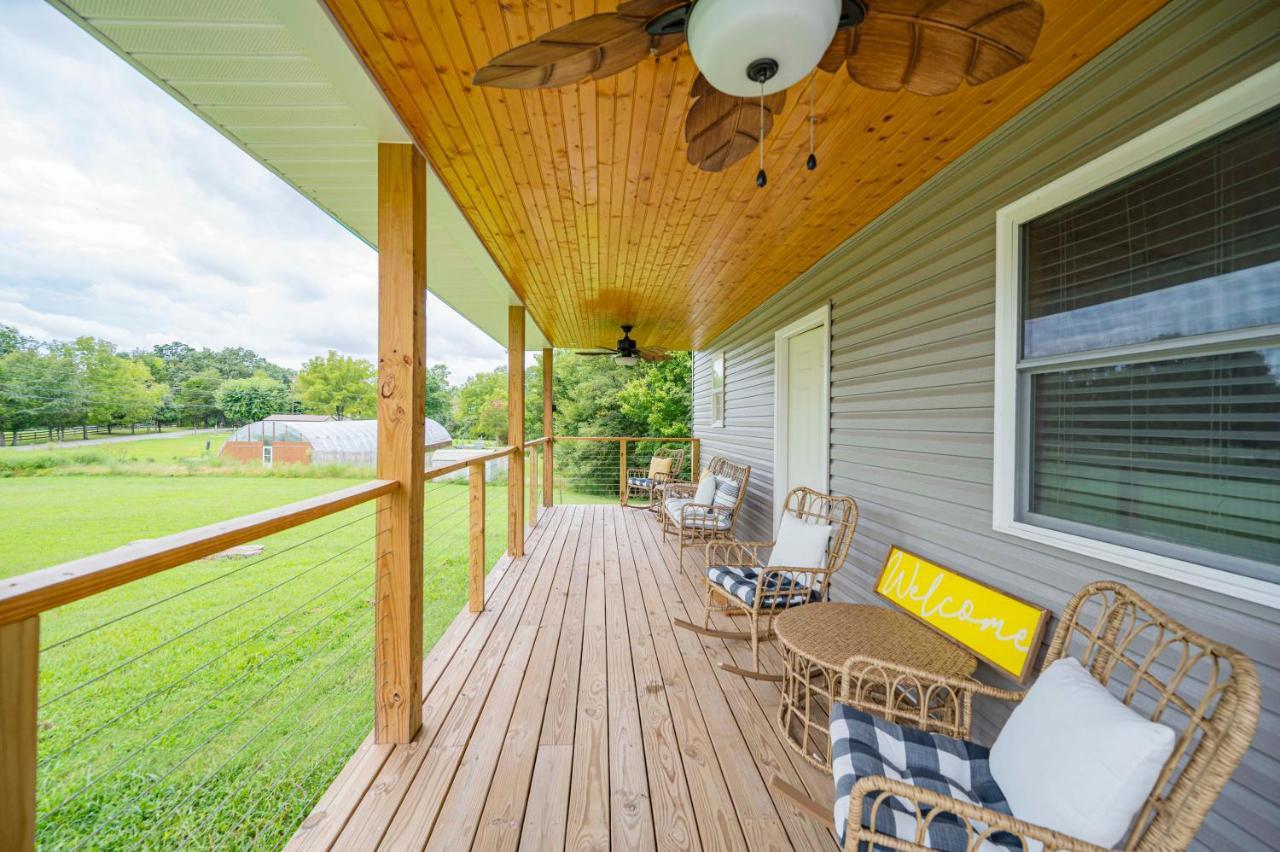 Light And Bright Close To Pates Ford Marina * Smithville